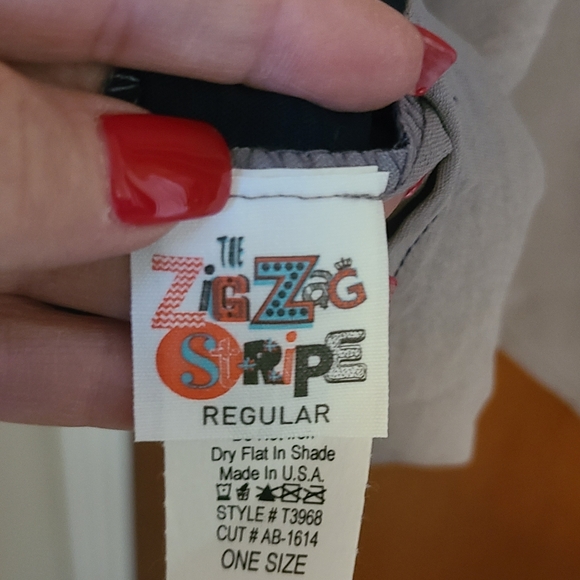 Top - Picture 3 of 3